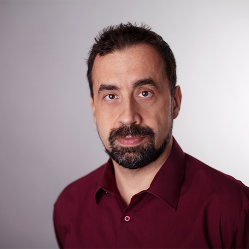 Peter Toman - SW aplikátor pre distribúciu